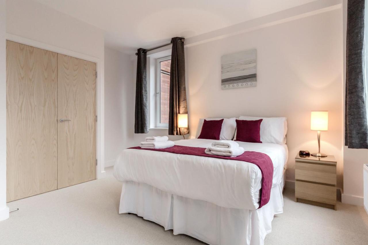 Roomspace Serviced Apartments - Nouvelle House Sutton  Eksteriør bilde